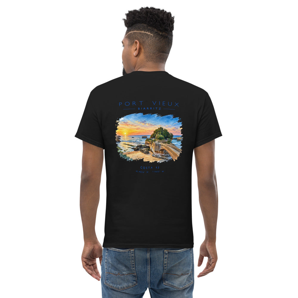 Camiseta Port Vieux negra de Costa 43, modelo de espaldas