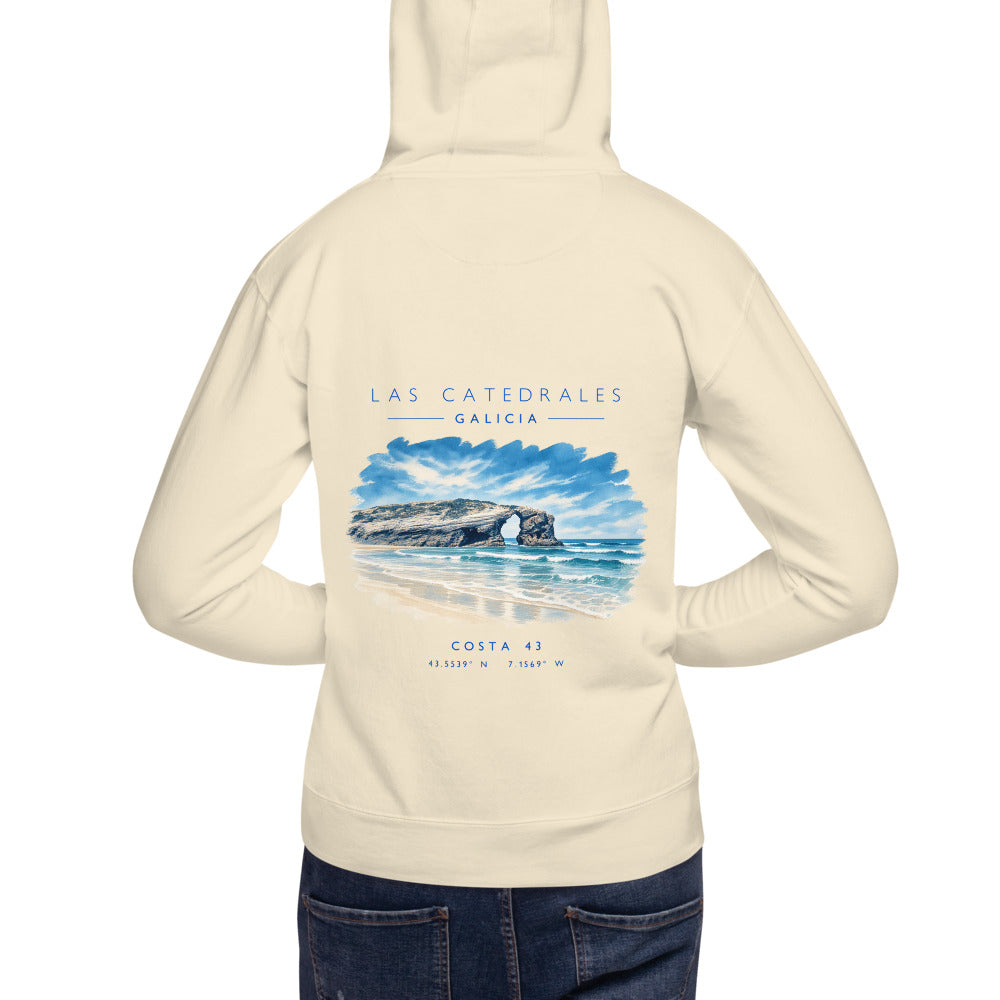 Sudadera con capucha Las Catedrales hueso de Costa 43, modelo de espaldas